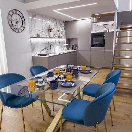 Casa Le 4 Arti - 86mq In Via Lagrange 43 Luxury Apartment