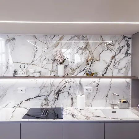 Casa Le 4 Arti - 86mq In Via Lagrange 43 Luxury 아파트