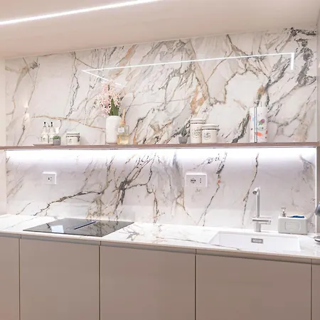 Casa Le 4 Arti - 86mq In Via Lagrange 43 Luxury アパート トリノ