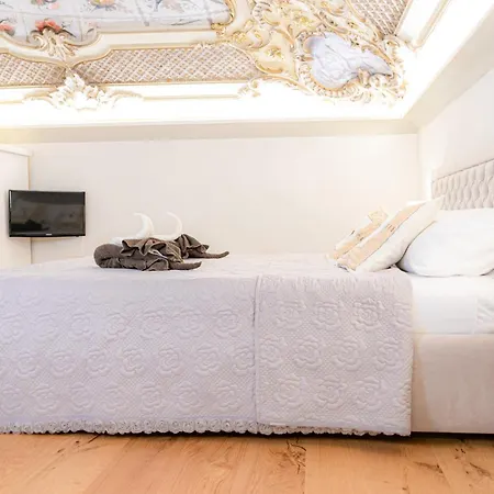 Casa Le 4 Arti - 86mq In Via Lagrange 43 Luxury Apartamento Turim