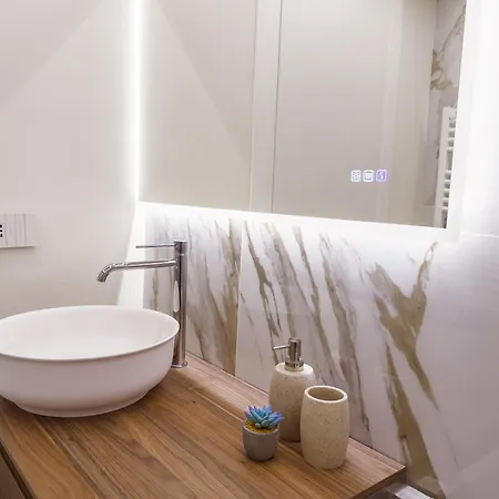 Casa Le 4 Arti - 86mq In Via Lagrange 43 Luxury Turim